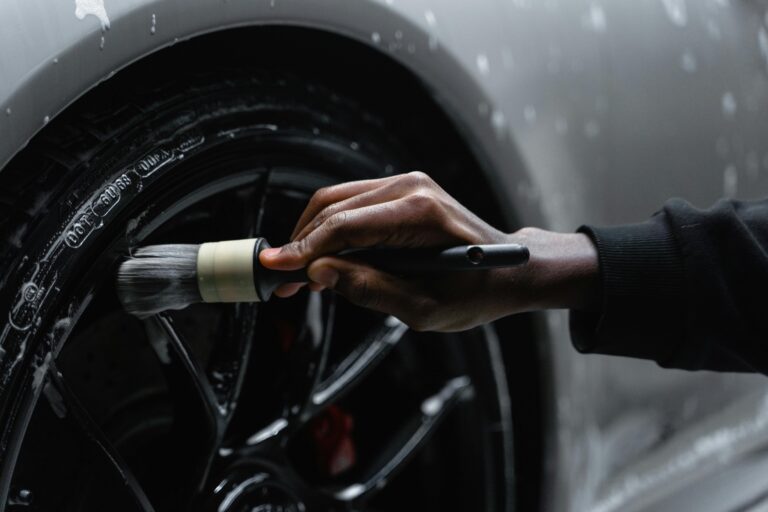 Mobile Car Detailing in the GTA: What It Is and Why It’s Worth It